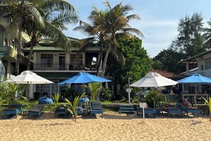 Interior - Pearl Island Beach Hotel (Hikkaduwa)