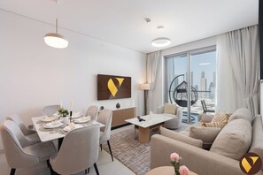 Departamento de lujo, balcón, vista a la alberca | Tabla de planchar con plancha y wifi gratis 