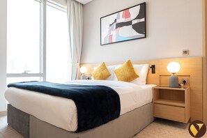 Luxury Apartment, Balcony, Pool View | Iron/ironing board, free WiFi - Vogue Downtown Vida Res near BurjKhalifa (Dubai)
