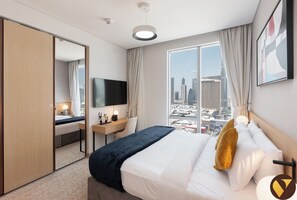 Iron/ironing board, free WiFi - Vogue Downtown Vida Res near BurjKhalifa (Dubai)