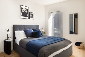 Premium bedding, in-room safe, individually decorated