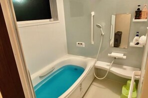 Electronic bidet, towels - Yume Terrace at Yachimata (Yachimata)