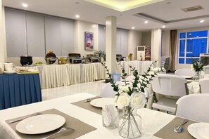 Unclassified image, 5 of 12, button - Twin Hotel Kampot (Kampot)