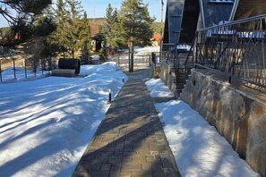 Garden - ZEN Luxury Houses & Spa Zlatibor (Municipality of Cajetina)