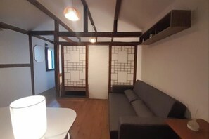 Room - [new] Hanok - Hyehwa 1937 (Seoul)