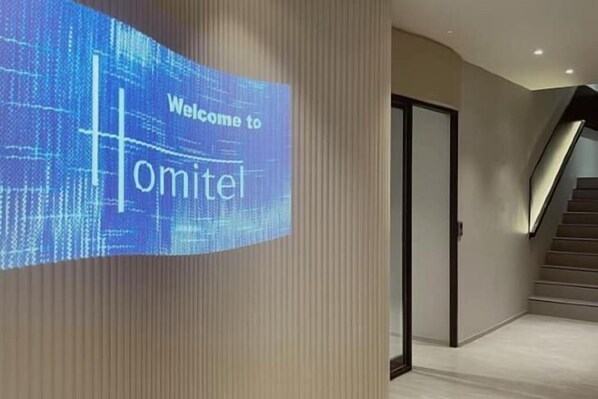 Interior - Homitel Bangkok (Bangkok)