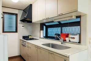 Private kitchen - Garfield Home Shinjuku (Tokyo)