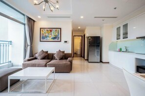 Cots/infant beds - VINHOMES APARTMENT LUXURY IN HCMC (Ho Chi Minh City)