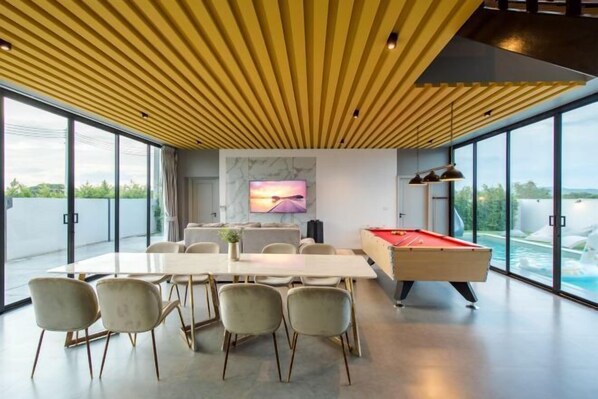 Game room