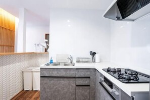 Private kitchen - Mirai Stay Yokote (Kumamoto)