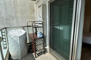 Interior - Chuo301 (Osaka)