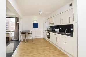 Estudio superior, para no fumadores | Cocina privada