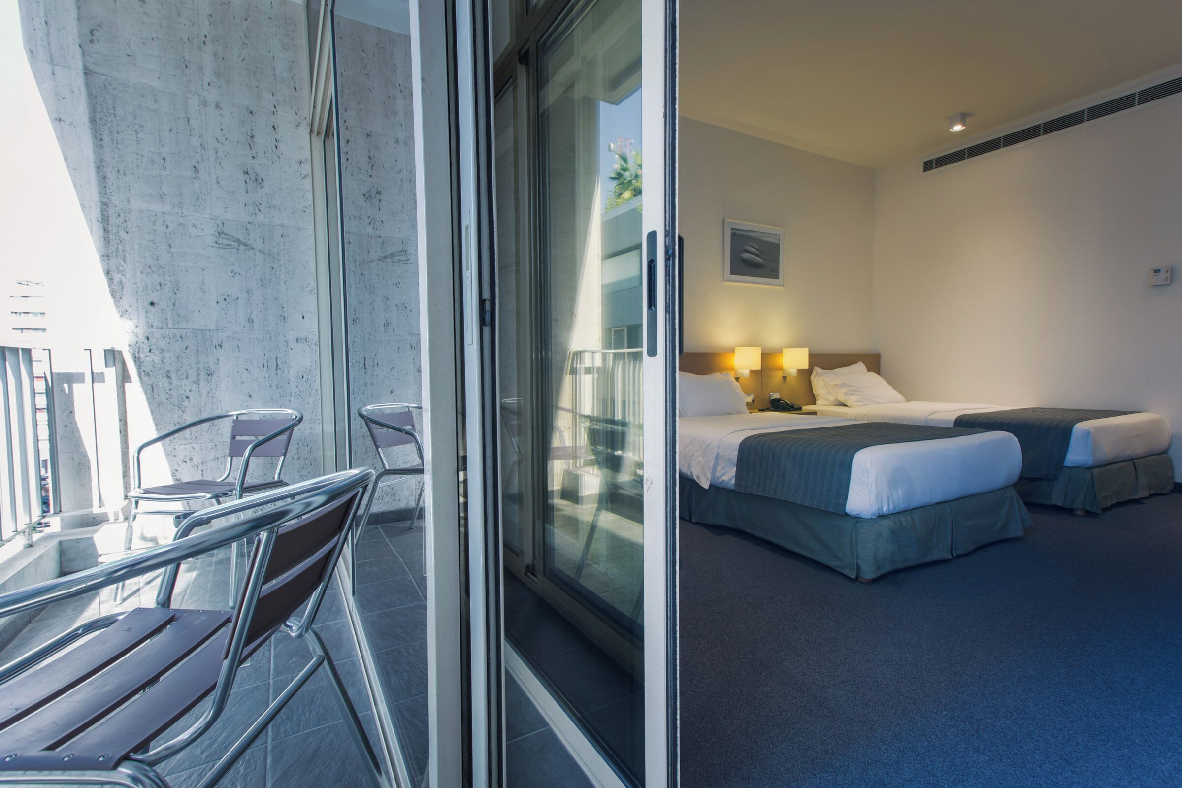 Classic Twin Room, Balcony | In-room safe, soundproofing, iron/ironing board, free WiFi