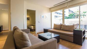 Premium Suite, Balcony | In-room safe, soundproofing, iron/ironing board, free WiFi