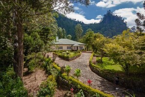 Unclassified image, 3 of 21, button - Highgrove Estate By Ishq (Nuwara Eliya District)
