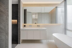 Unclassified image, 3 of 39, button - Xman Xinggong 6 +1 Bed 5 Bath Pool Villa Privacy and Freedom Coexist (Bangkok)