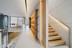 Unclassified image, 5 of 39, button - Xman Xinggong 6 +1 Bed 5 Bath Pool Villa Privacy and Freedom Coexist (Bangkok)