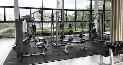 SkyLoft 3Bed2Bath @ Bukit Indah next to Aeon Mall