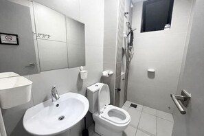 Room - SkyLoft 3Bed2Bath @ Bukit Indah next to Aeon Mall (Johor Bahru)