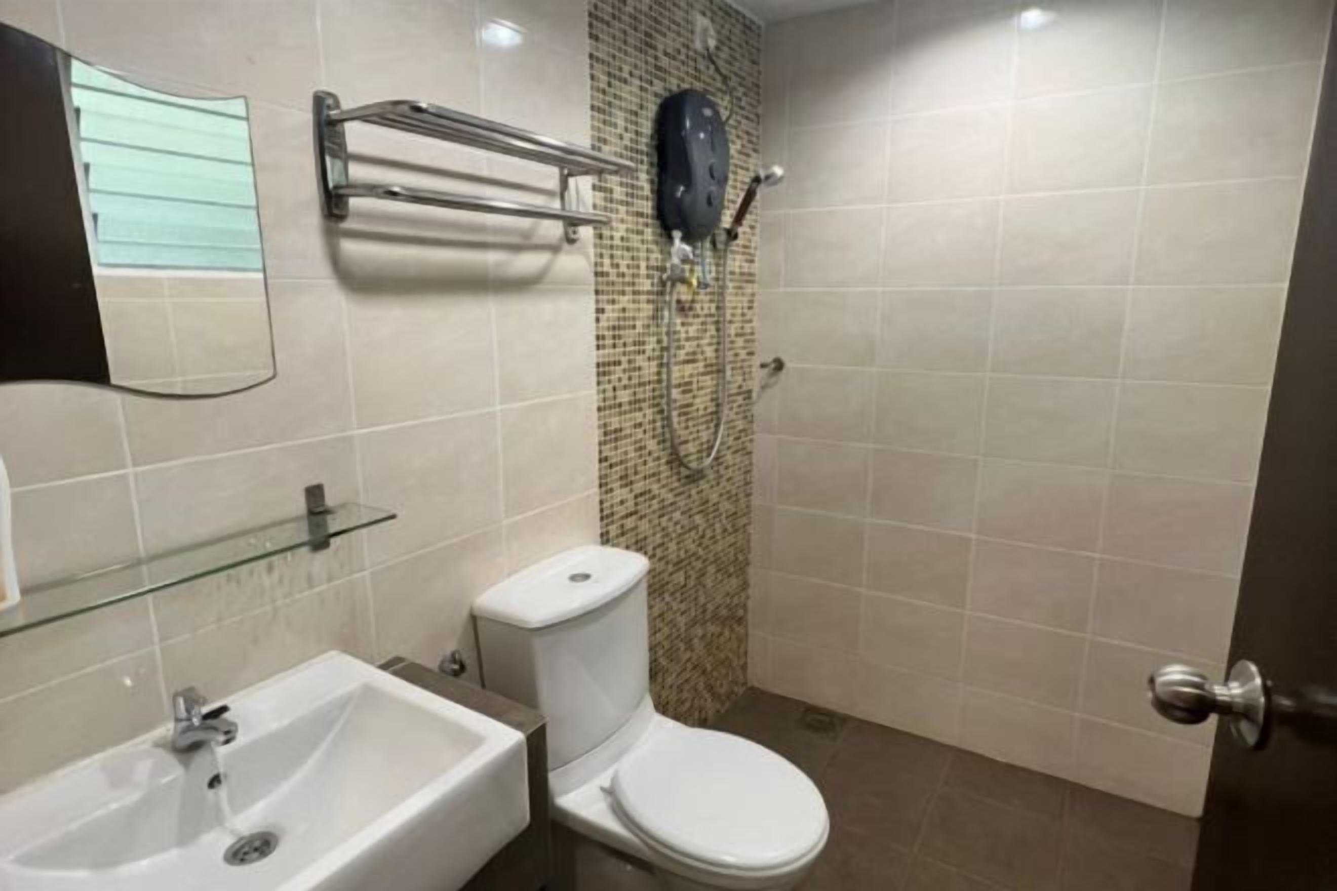 Hair dryer, bidet