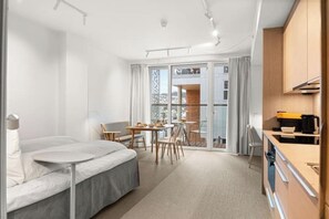 1 dormitori, planxa i posts de planxar, wifi i roba de llit 