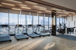 Fitness facility - Brand New 2 Bedroom Astra 5-Star High-End Condo on 7th Floor, Changkang Road (Chiang Mai)