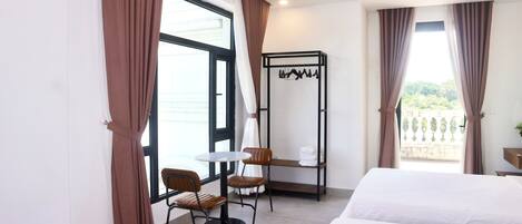 Deluxe Quadruple Room | Free WiFi