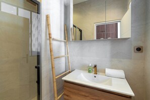 Shower, hair dryer
