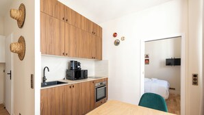 1 bedroom, internet, bed sheets - Cosy and Modern Studio for 2 close to Bastille (Paris)