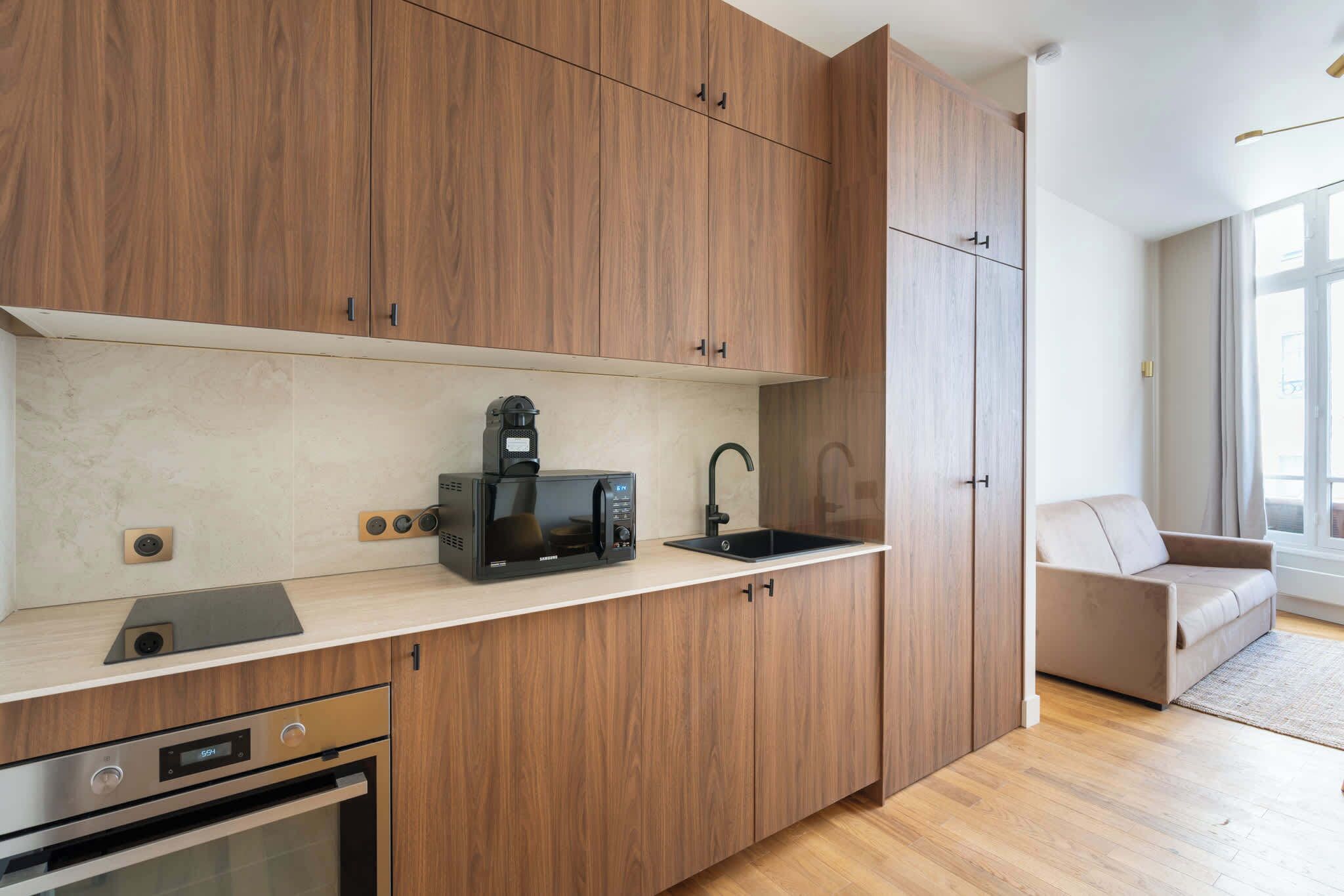 Microwave, oven, stovetop, coffee/tea maker