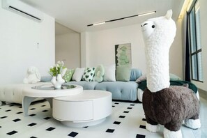 Interior - Georgetown Greenish Kid-Friendly KTV 3BR 15pax (B) (George Town)