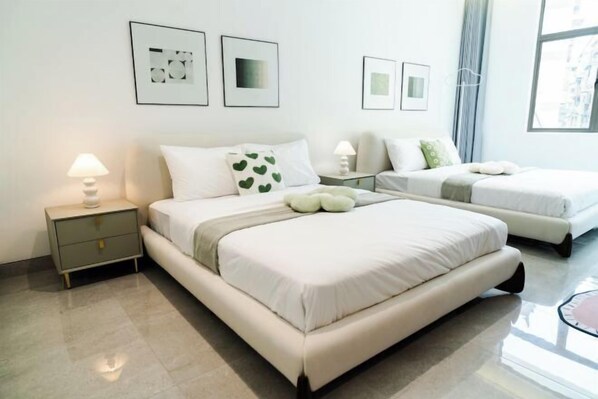 Room - Georgetown Greenish Kid-Friendly KTV 3BR 15pax (B) (George Town)