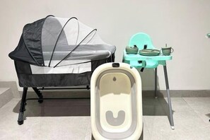 Interior - Georgetown Greenish Kid-Friendly KTV 3BR 15pax (B) (George Town)