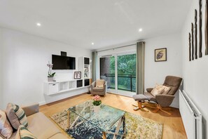 تلفزيون، مكتب