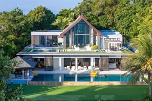 Exterior - 6BR Oceanfront Luxury Villa 30m Infinity Pool Villa Serenity Warm Plus (Phuket)