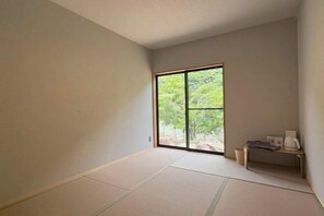 Room - SEN.RETREAT TAKIJIRI (Tanabe)