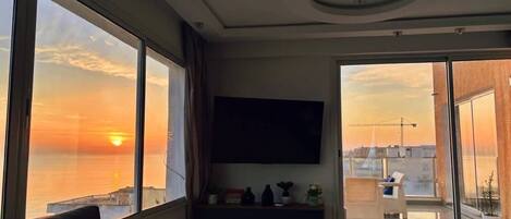 Appartement, 2 chambres, fumeurs, balcon | Salle de séjour