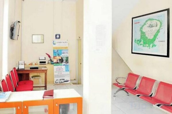Ảnh chưa phân loại, 1 trong số 22 ảnh, nút