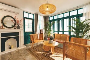 Room - Summer Eternal Pool Villa Nimman (Chiang Mai)