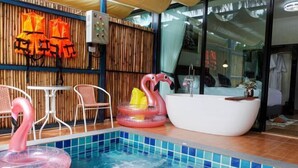 Outdoor pool - Phetra Pool Villas (Surat Thani)