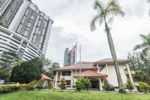 Ngoại thất