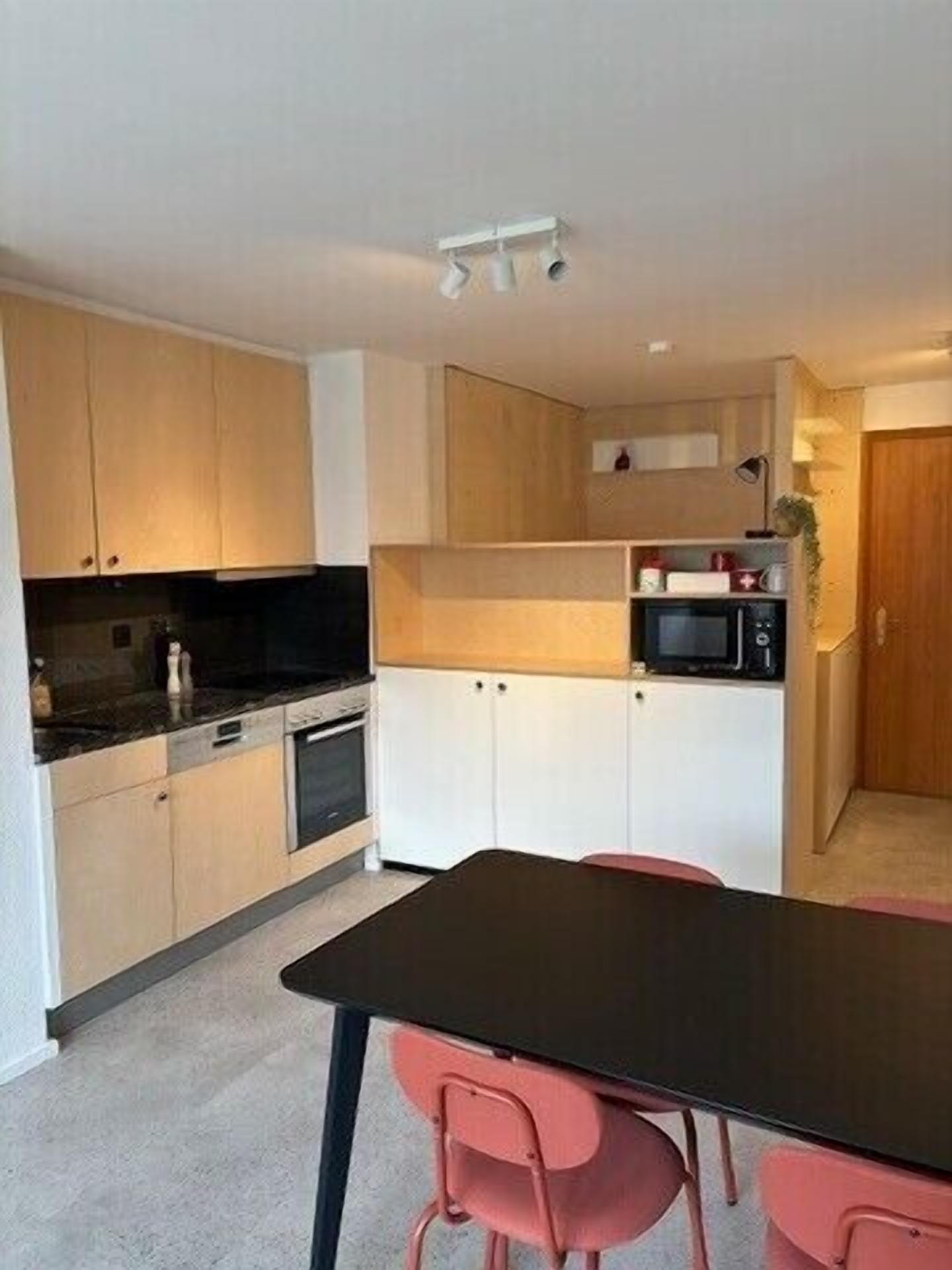 Ofen, Herdplatte, Geschirrspüler