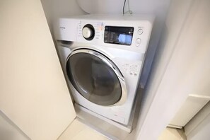 Room - AQA ART Enoshima (Fujisawa)