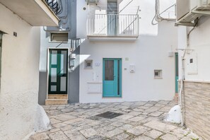 Exterior detail - Suite Le Cementine in the Heart of Mottola (Mottola)