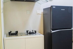 Room - Riverine Diamond Rda12 Studio CK - Free 1 Parking, Netflix & Cozy Retreat Couples, Families (Kuching)