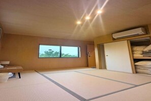 Room - SEN.RETREAT TAKAHARA (Tanabe)