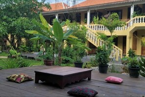 Unclassified image, 4 of 13, button - Villa Romduol (Kampot)