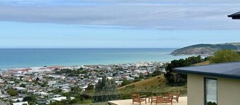 5 Bed Panoramic Sea & Town View