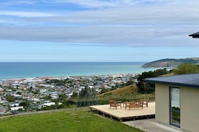 5 Bed Panoramic Sea & Town View