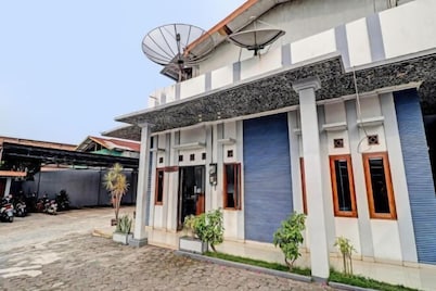 HOTEL CIWANGI
